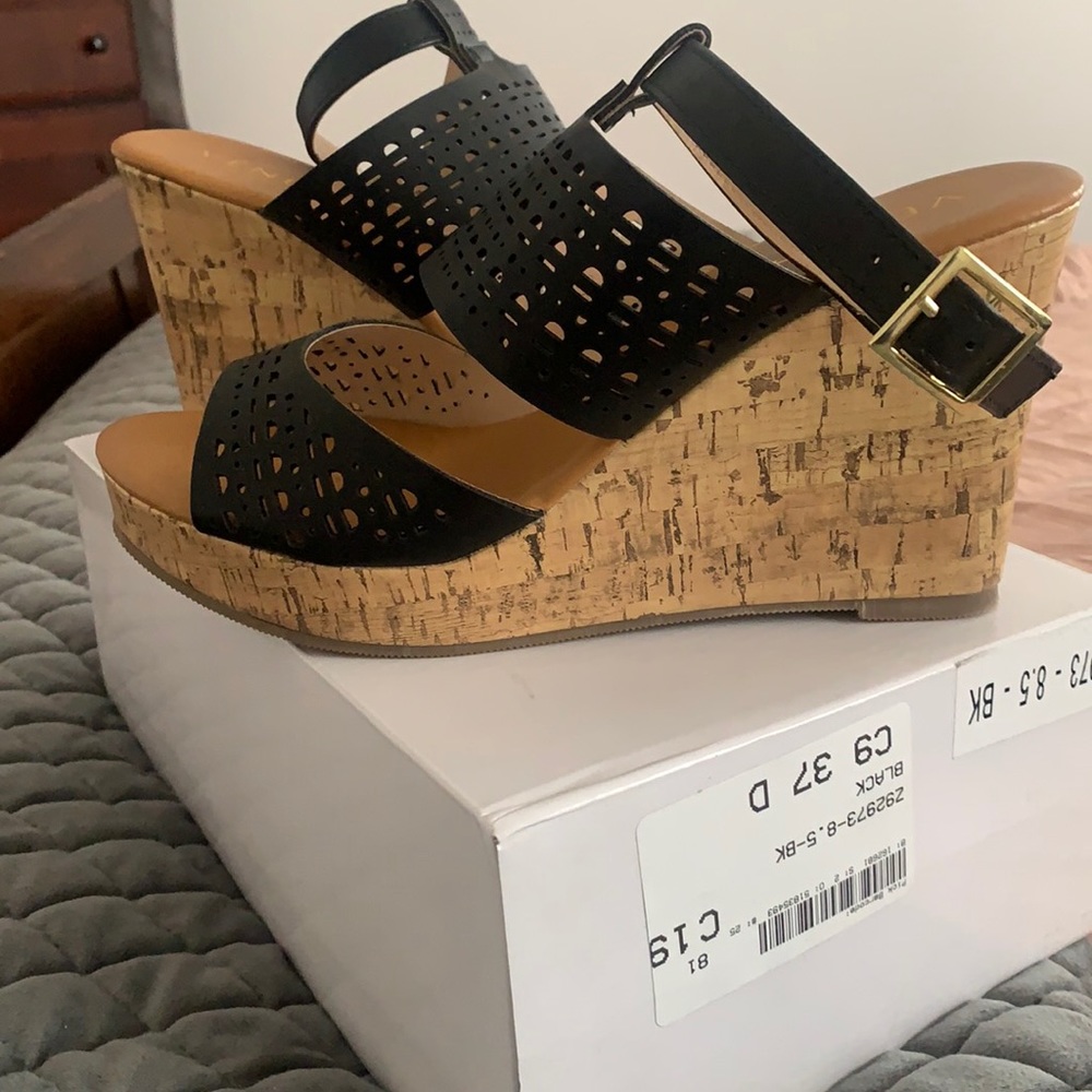 Black open toe wedge